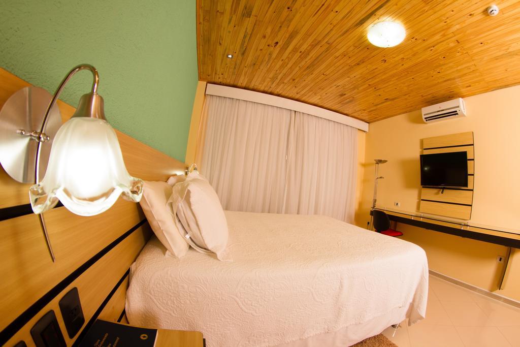 Marambaia Hotel Ciudad del Este Esterno foto
